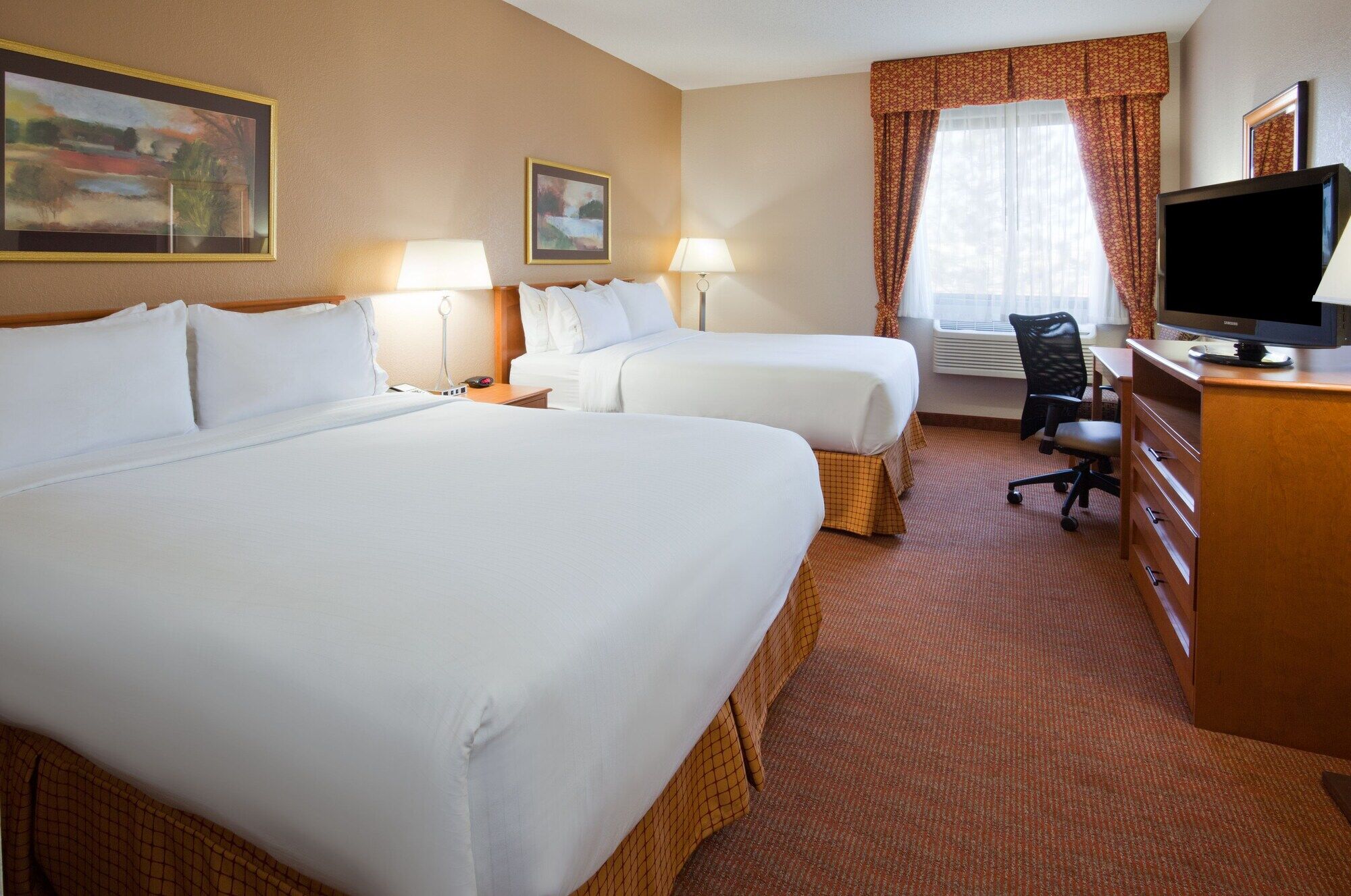 Holiday Inn Express & Suites - Worthington, An Ihg Hotel Kültér fotó
